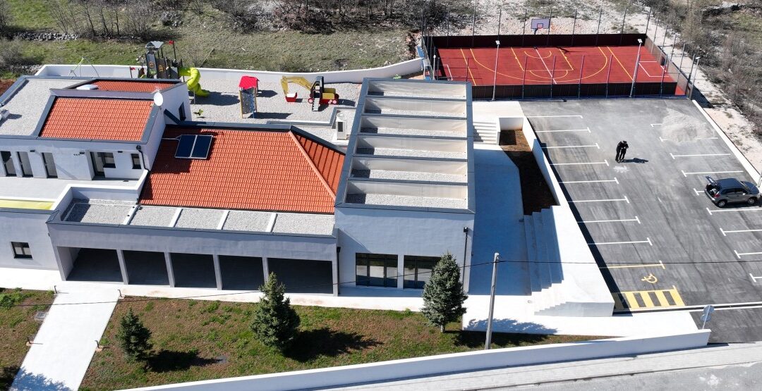 Oglas za prijam u radni odnos odgojitelja na neodređeno puno radno vrijeme, 2 izvršitelja – Dječji vrtić Nikolići
